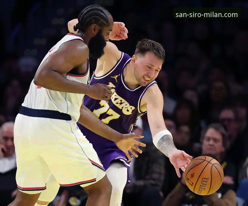 NBA焦点战最新动态：湖人客场力克步行者，东契奇43分闪耀全场